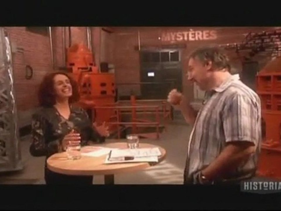 MACHINE A PLUIE _ Arme Climatique , ensemencement , chemtrail , HAARP ...