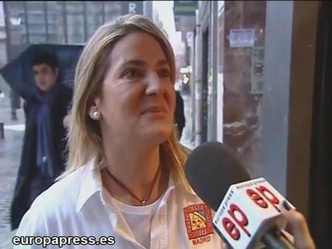 Vecinos de Chueca opinan sobre el expediente abierto a FELGT