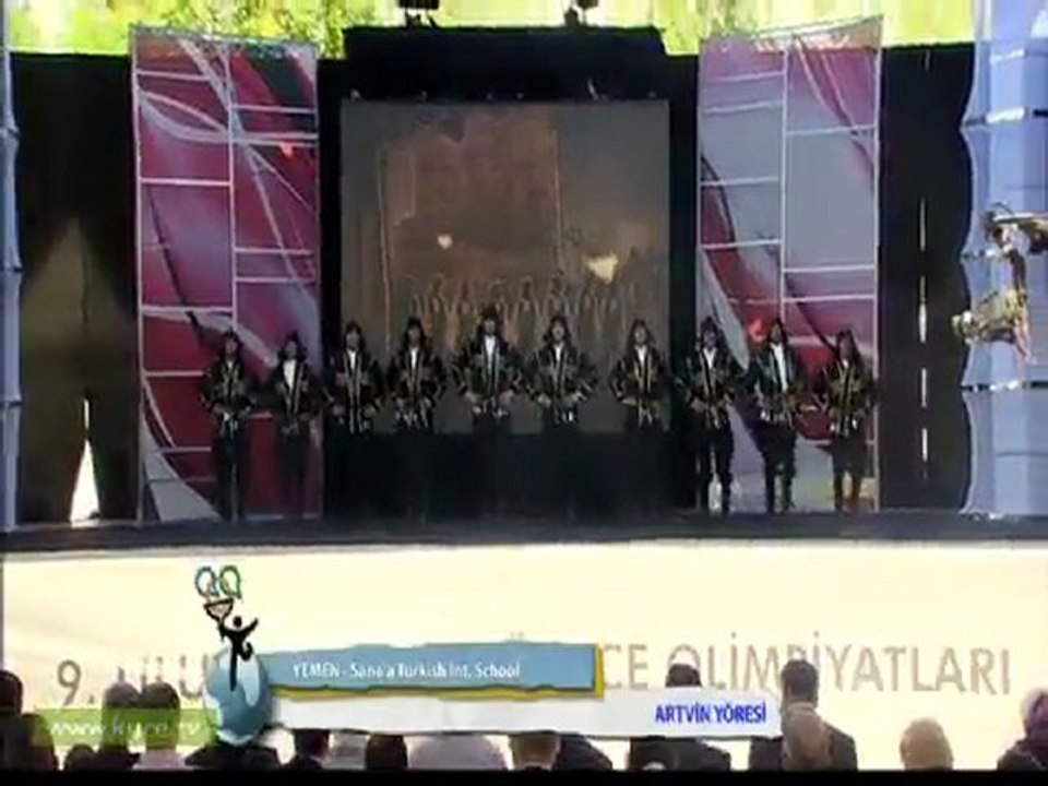Artvin yöresi Yemen Halk oyunları finali 9.Türkçe Olimpiyatları