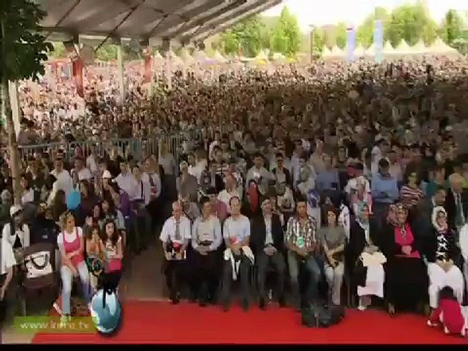 Şu dağlarda kar olsaydım Nijerya Halk oyunları finali 9.Türkçe Olimpiyatları