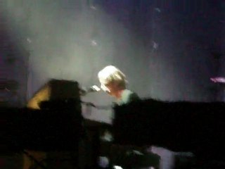 jean Louis Aubert à Chambréry, Loin l'un de l'autre