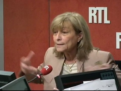 Le divorce est-il consommé entre le gouvernement et les usagers de la route, automobilistes ou motards ? : le Débat avec Michèle Merli, déléguée interministérielle à la Sécurité Routière (20 juin 2011)