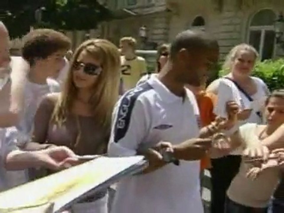 Ashley & Cheryl Cole back together?