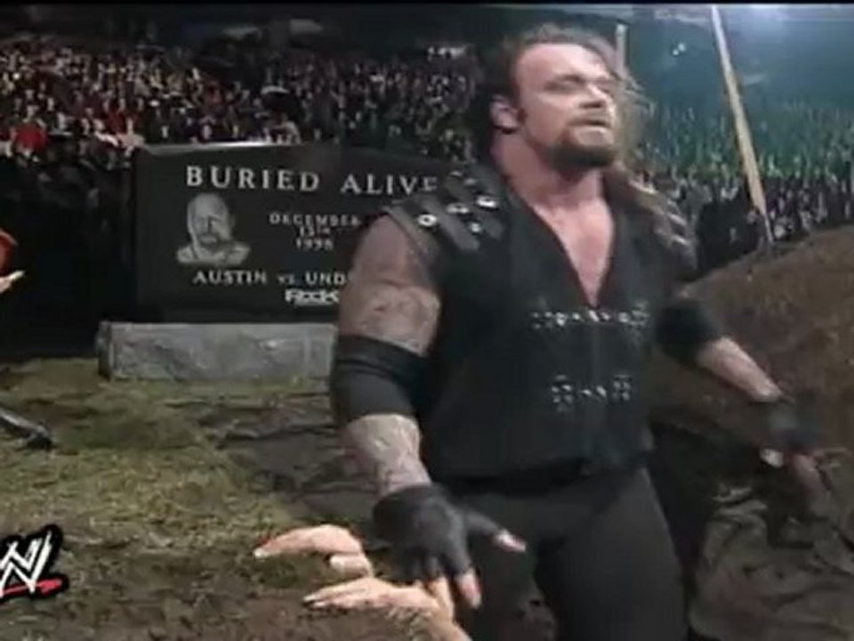 WWE CLASSICS; UNDERTAKER vs STONE COLD STEVE AUSTIN 1998
