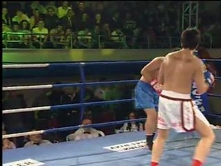 şevket biçer sırbistanlı rakibini nakavt ediyor