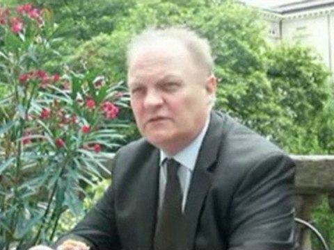 François Asselineau / UPR / 10 juin 2011 / Radio RCF / 2/2