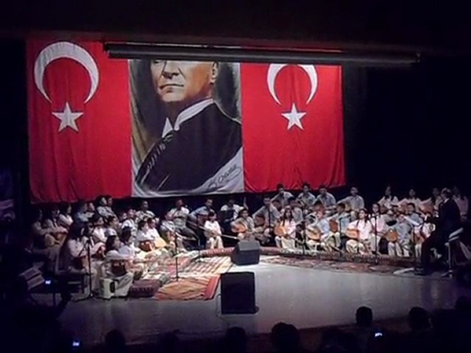 Bayburt Rehberi - Genç Ozanlar Korosu Türkü ve Şiir Dinletisi Büyük Beğeni Topladı