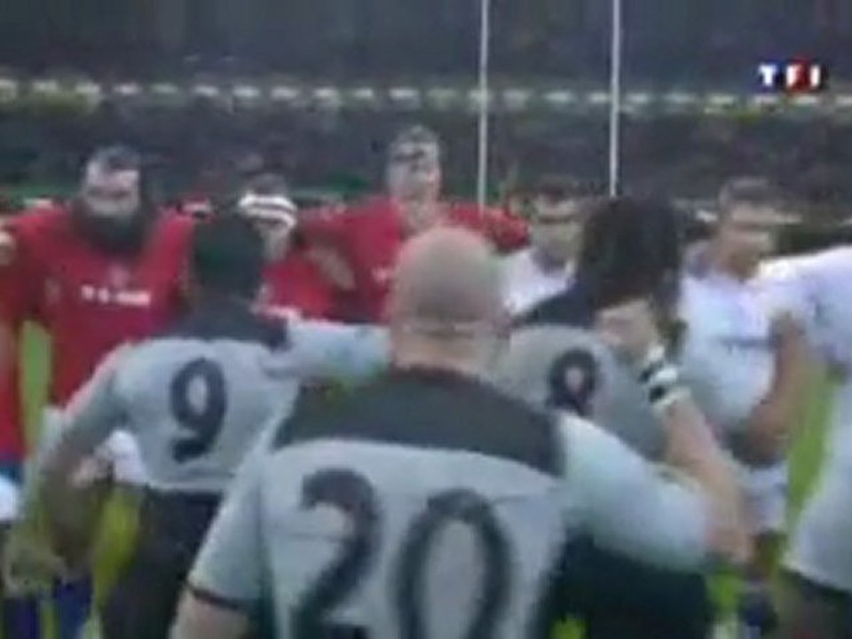 [RUGBY] HAKA France All Blacks - Quart de Finale 2007 [Goodspeed]