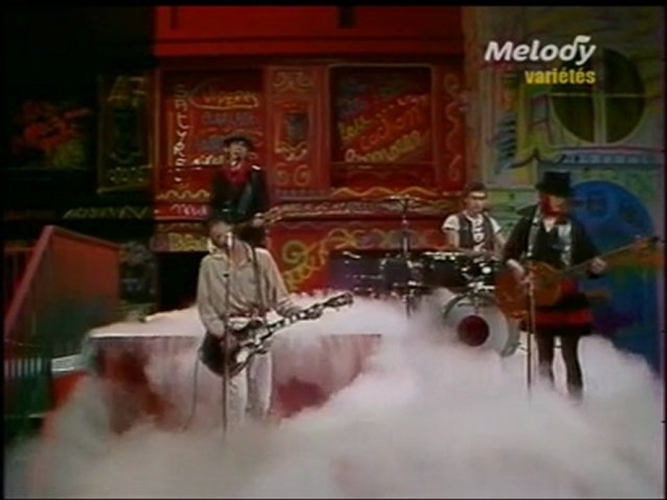 -groupe TELEPHONE (télé 1982) --""fleur de ma ville""