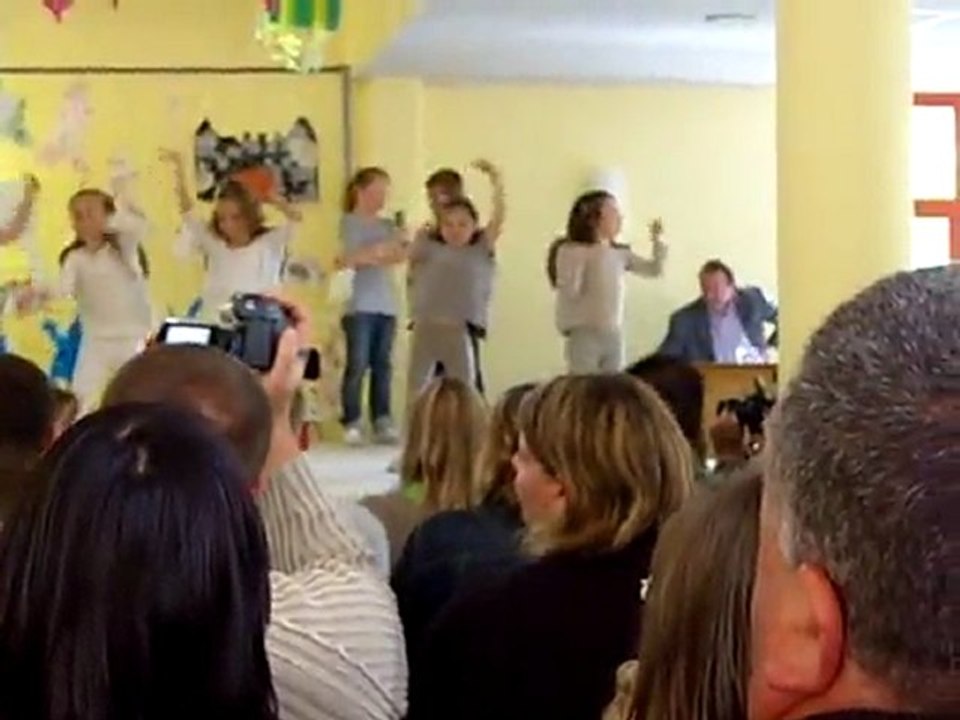 Jeanne & la fête de l'école.