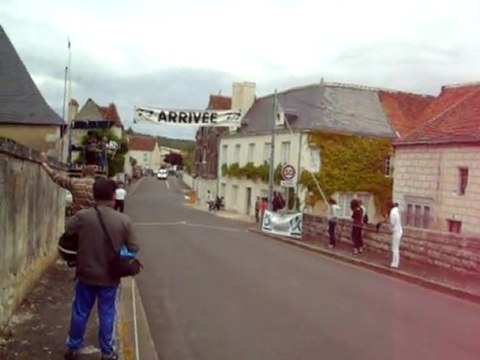 CHPT DPTAL Route Jeunes 2011 à La Guerche - Arrivée Juniors