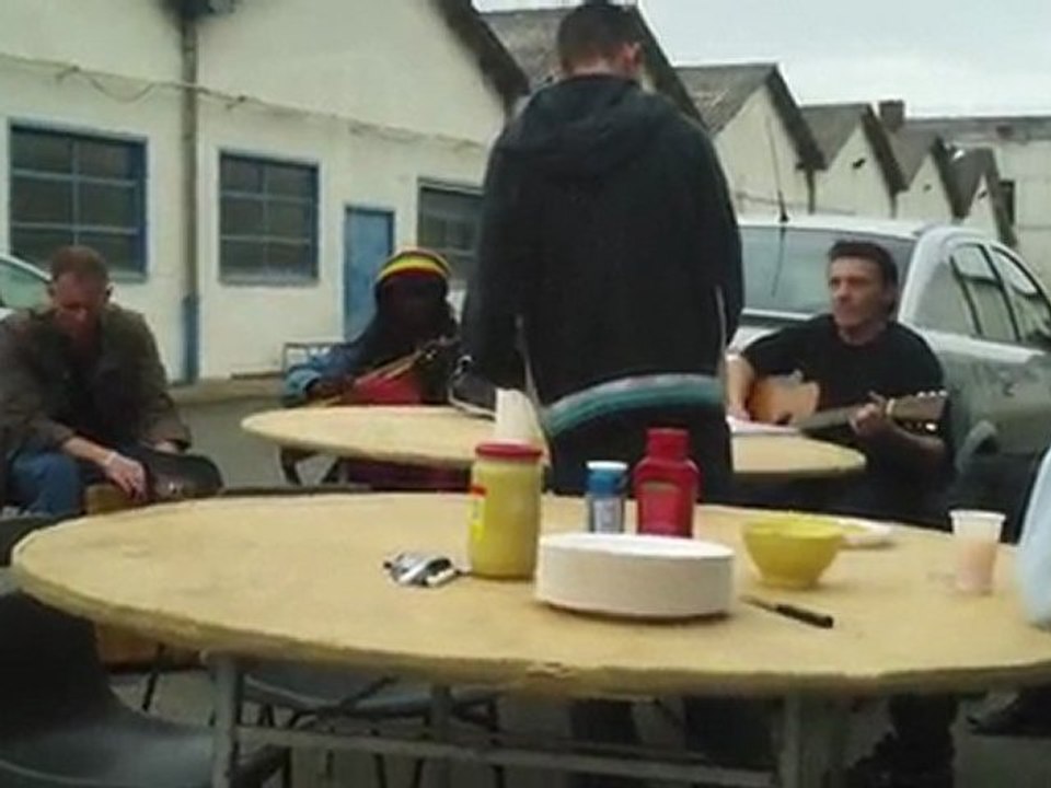 l' After de ze "Faites de la Muzics" à la Boîte à Muzics à Lucé, le  19 Juillet 2011