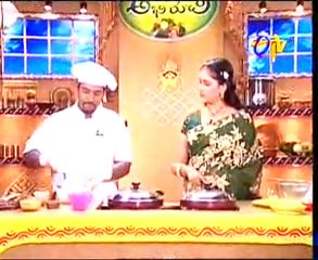 Abhiruchi - Recipes - Semiya Fruit Mix, Dal Palak Parota & Meal Maker Chaat - 01