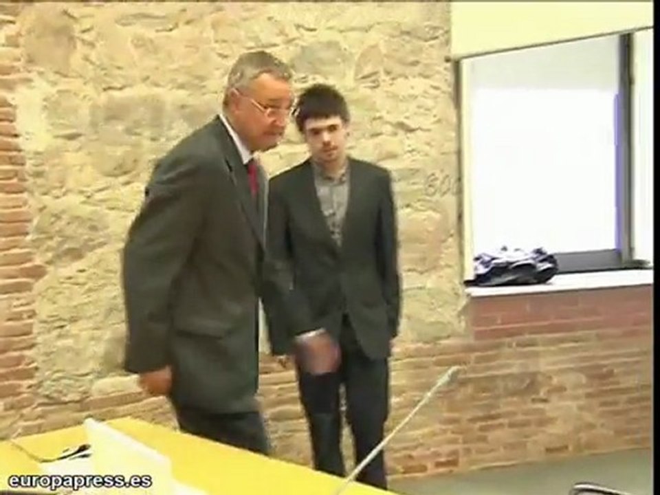 Desea un "gran consenso" en reforma de pensiones