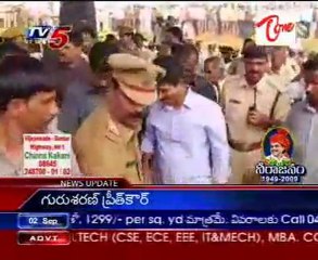 YSR Ghat @ Idupulapaya Deckedup with Visitors Ocean, with YSR Amar Rahe