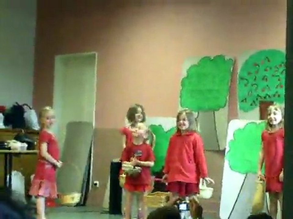 inès spectacle kermesse