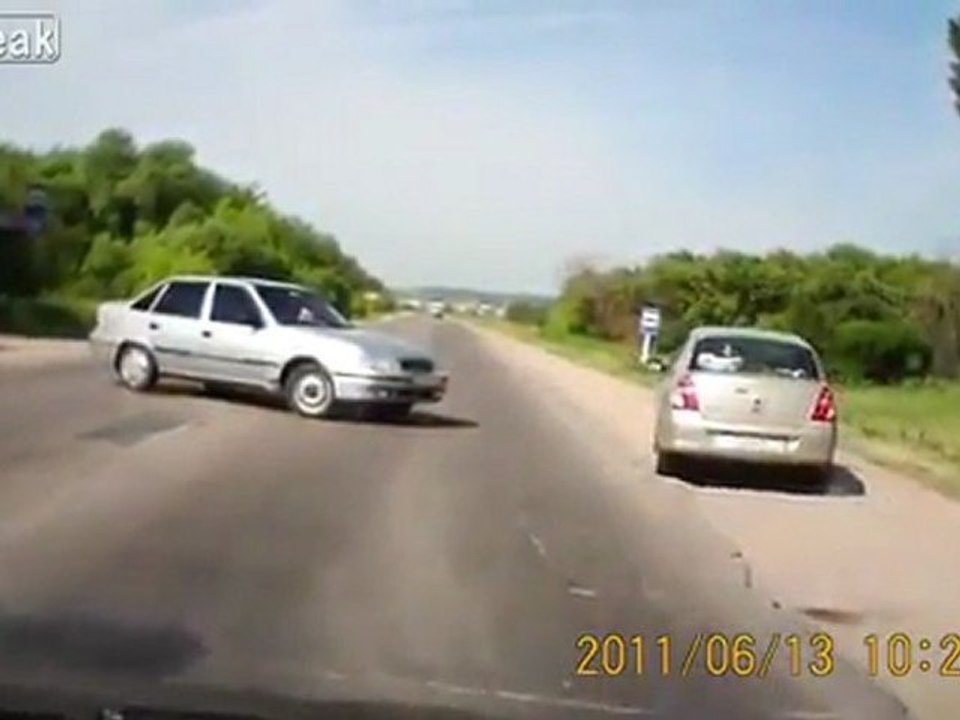 Schließen Sie auf dem Highway Call