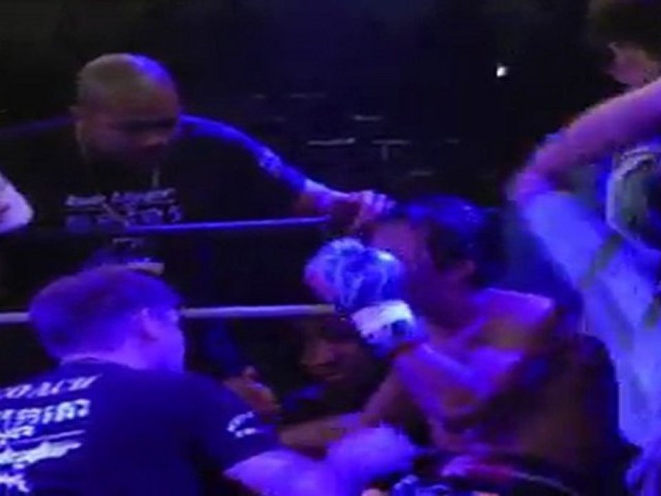 Adil Khodja vs Sen Bunthen, réalisé par Malay Phcar