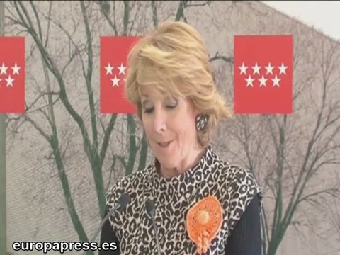 Aguirre visita centro de empleo