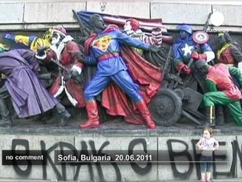 Bulgaria's Soviet army monument gets... - no comment