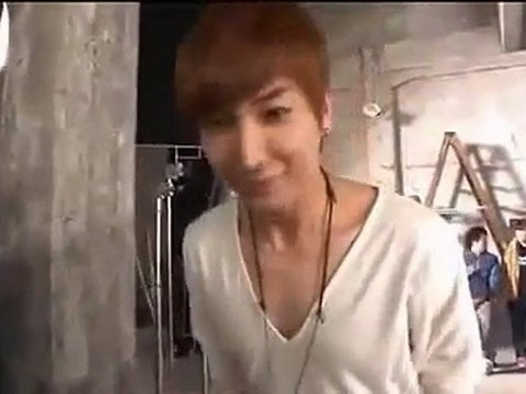 110605 Super Junior Bijin - Photoshoot Behind the scenes footage.avi