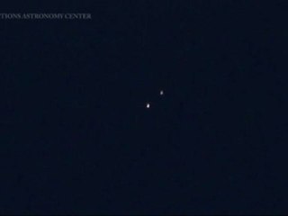 OVNIS ECLIPSE LUNAIRE ITALY 15.06.2011