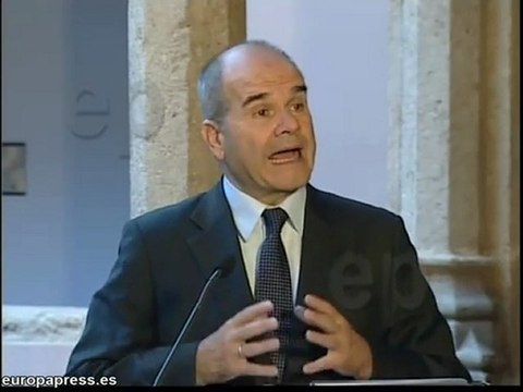 Chaves dice que le gusta Zapatero como candidato