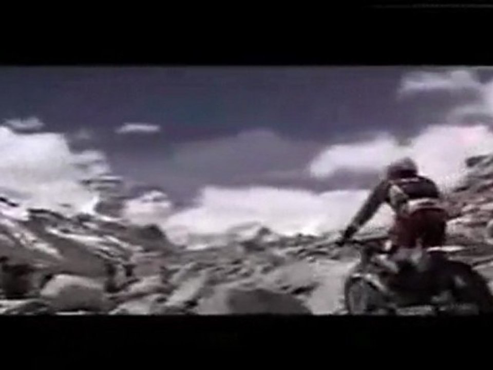 Jackie Chan chante