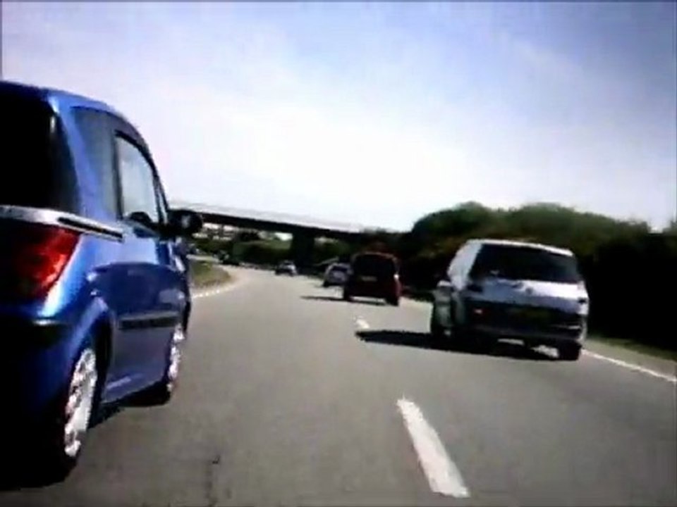 z 750 direction le taf