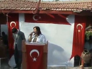 Kasabada Yeşilovalılar gününde vakıf adına konuşma