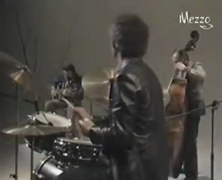 Barney Kessel - Misty
