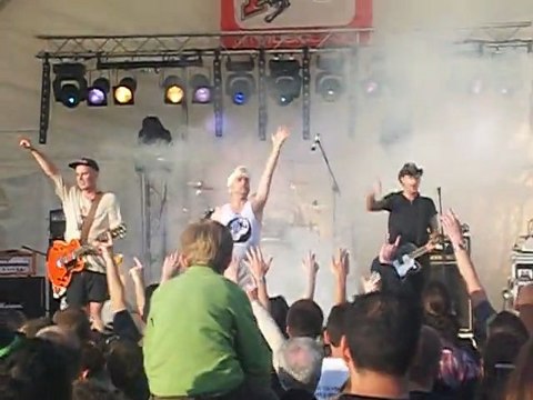 Elmer foot beat 1 =)