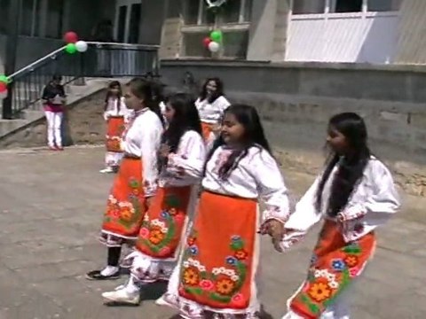 Назад, назад моме Калино 24.05.2011