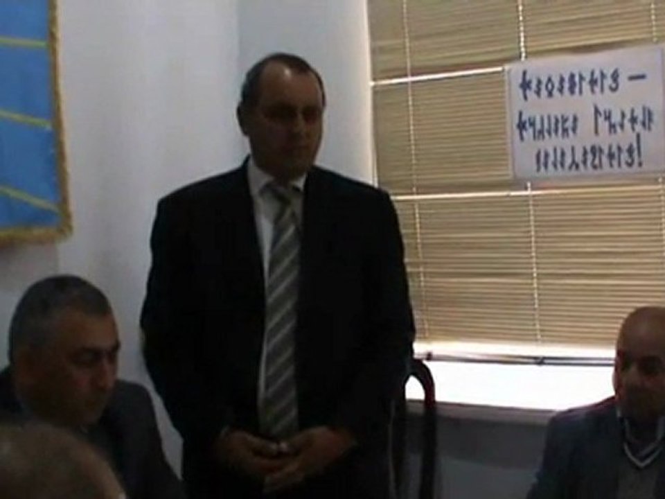 Abil_Ulusoyun_İnam_Evi_gununde_cixisi_13_Yagis Ayi_32-il_(13.11.2010)