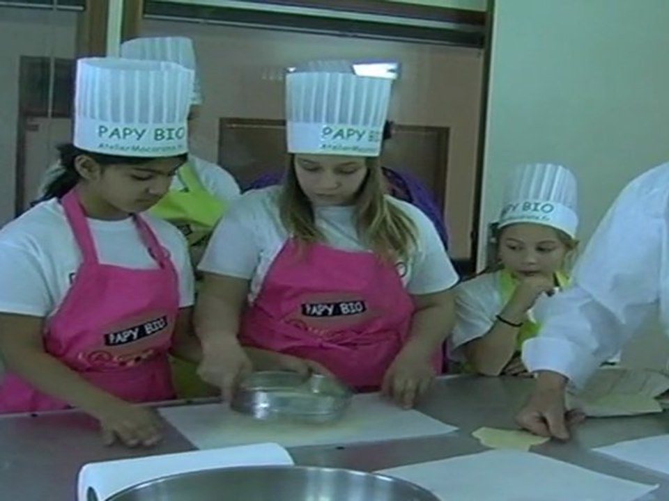 Les P'tits Poulbots à l'atelier Macarons chez PapyBio