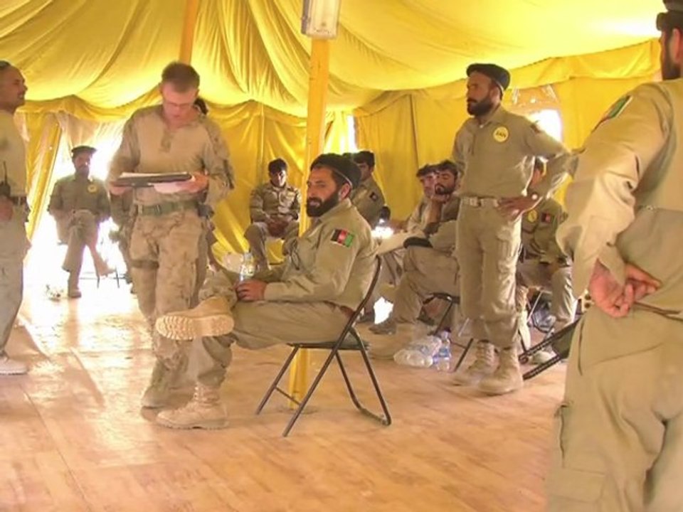 Vom Pflug an die Front: US-Armee trainiert afghanische Bauern