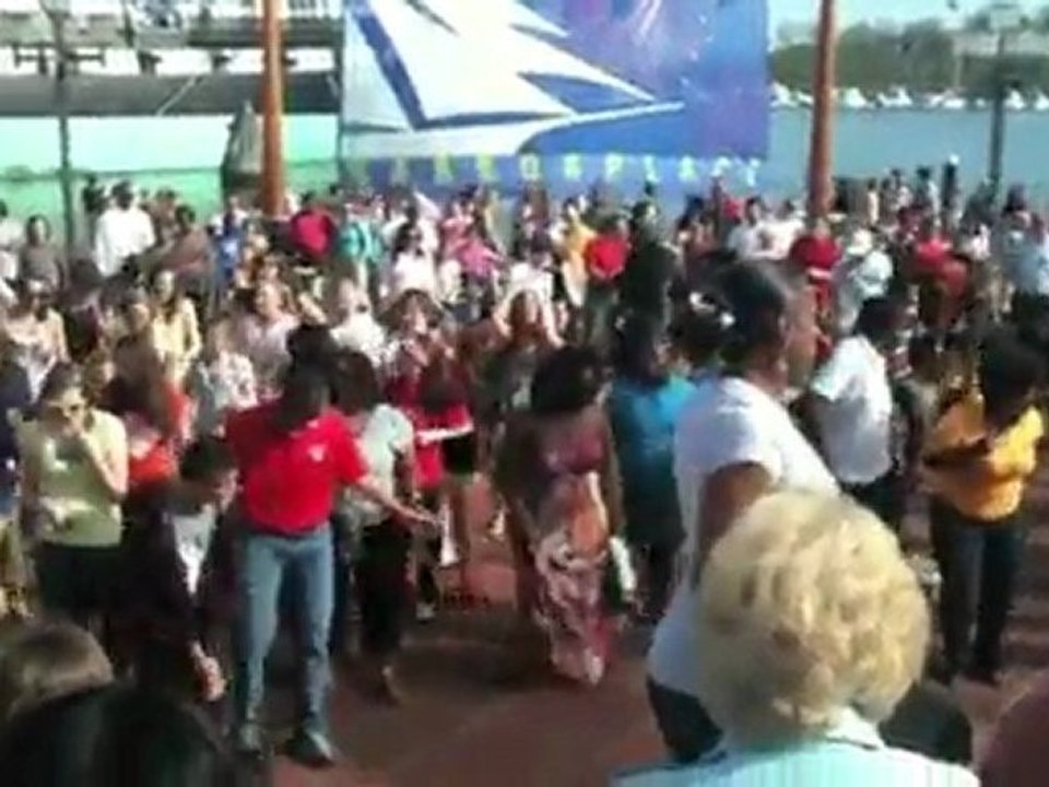 People dancing  Baltimore's Harborplace