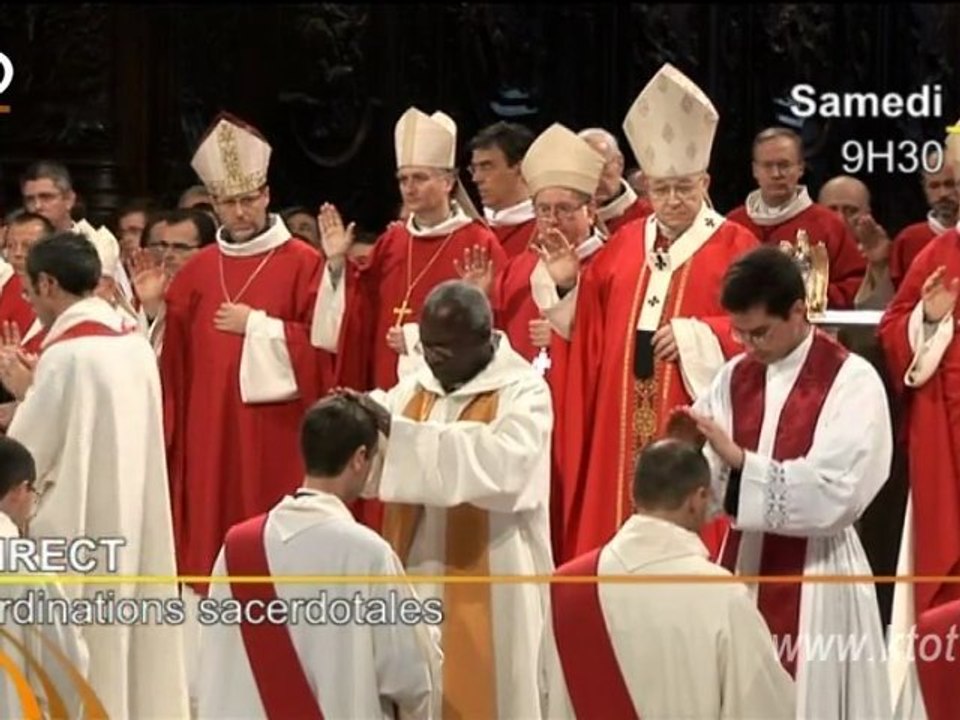 Ordinations sacerdotales à Notre-Dame de Paris