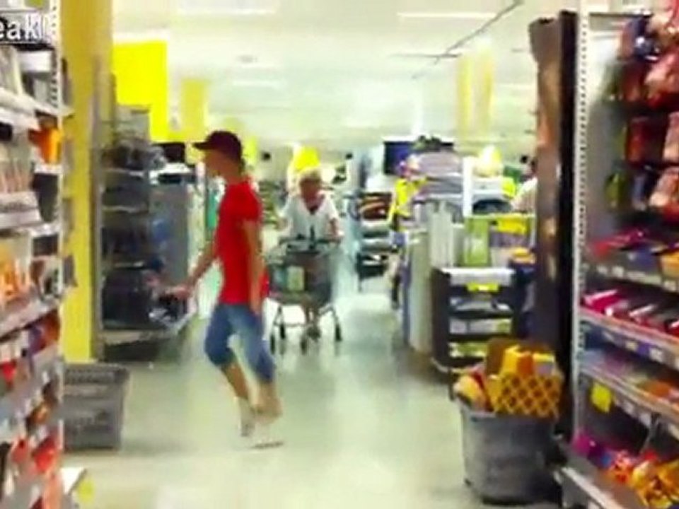 Guy Moonwalks in speichern.