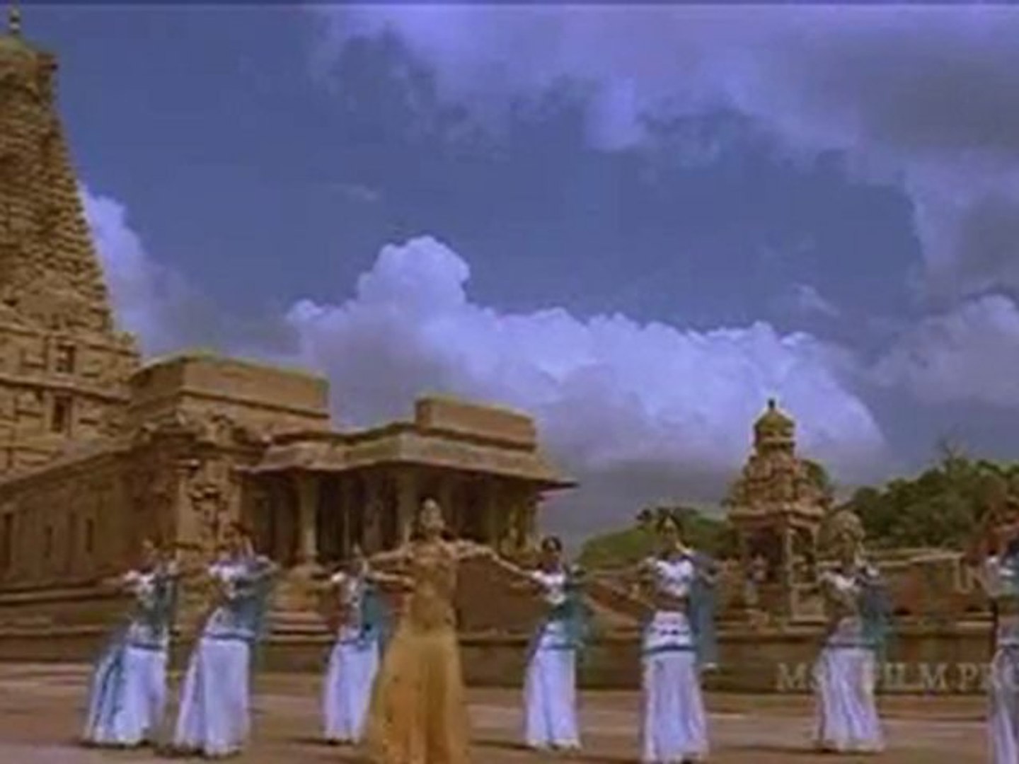 niminthu nill nadanthu sel (2)