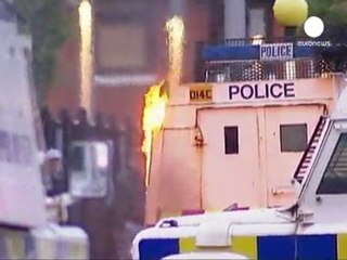 Irlande du Nord: Belfast théâtre de nouvelles violences