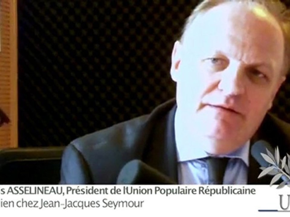 François Asselineau / UPR / 16 juin 2011 / Radio Tropiques (92.6 à Paris)