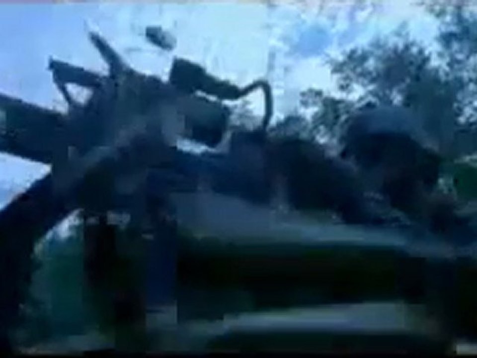 Oktay Tınaz  Amerikan Özel Kuvvetler Donanma Seal Timi Gösteriliyor