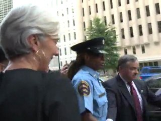 Lagarde au FMI avant son grand oral, "toujours" confiante