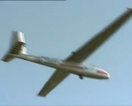 Oktay Tınaz PBS TJ-100-A Jet Motoru Takılmış Planör Uçuşu Farklı