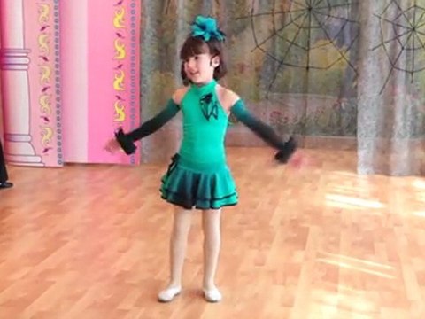 АНО ДОУ Солнышко - Маша исполняет песню - Я вижу цель