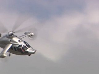 Démonstration aérienne de l'hélicoptère X3