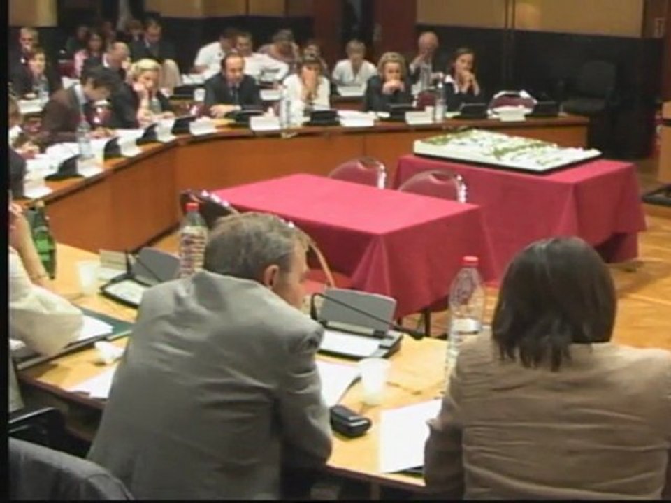 Ile Seguin : Le Conseil général des Hauts-de-Seine soutient le projet sur l’île Seguin (Intervention de Marie-Laure Godin - 16 juin 2011)