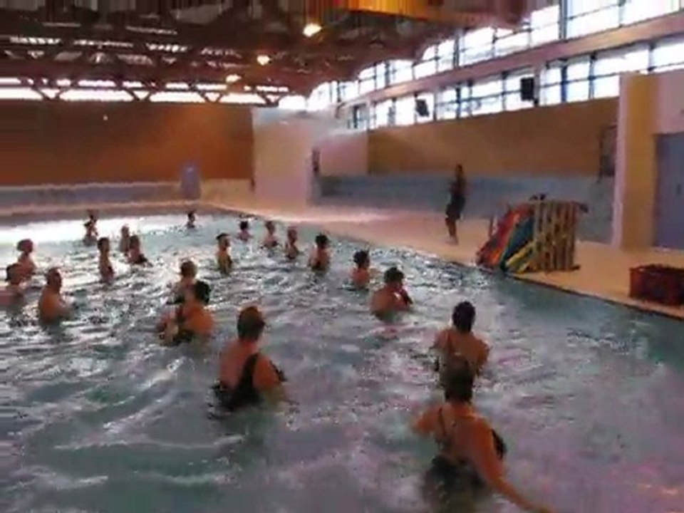 Aquagym au centre aqualudique d'Issoire Communauté