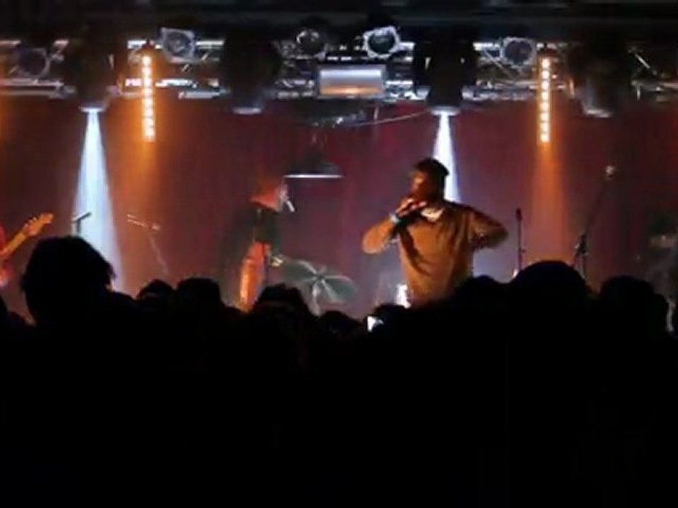 LA CANAILLE  Trois lettres